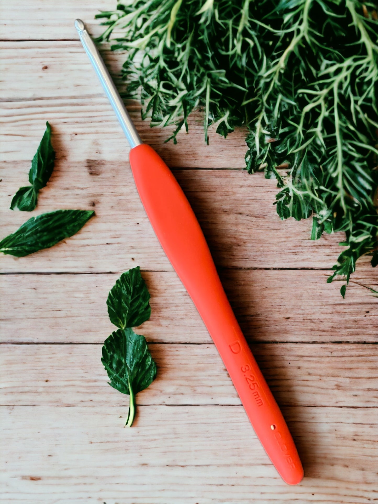 Clover Amour Individual Crochet Hook