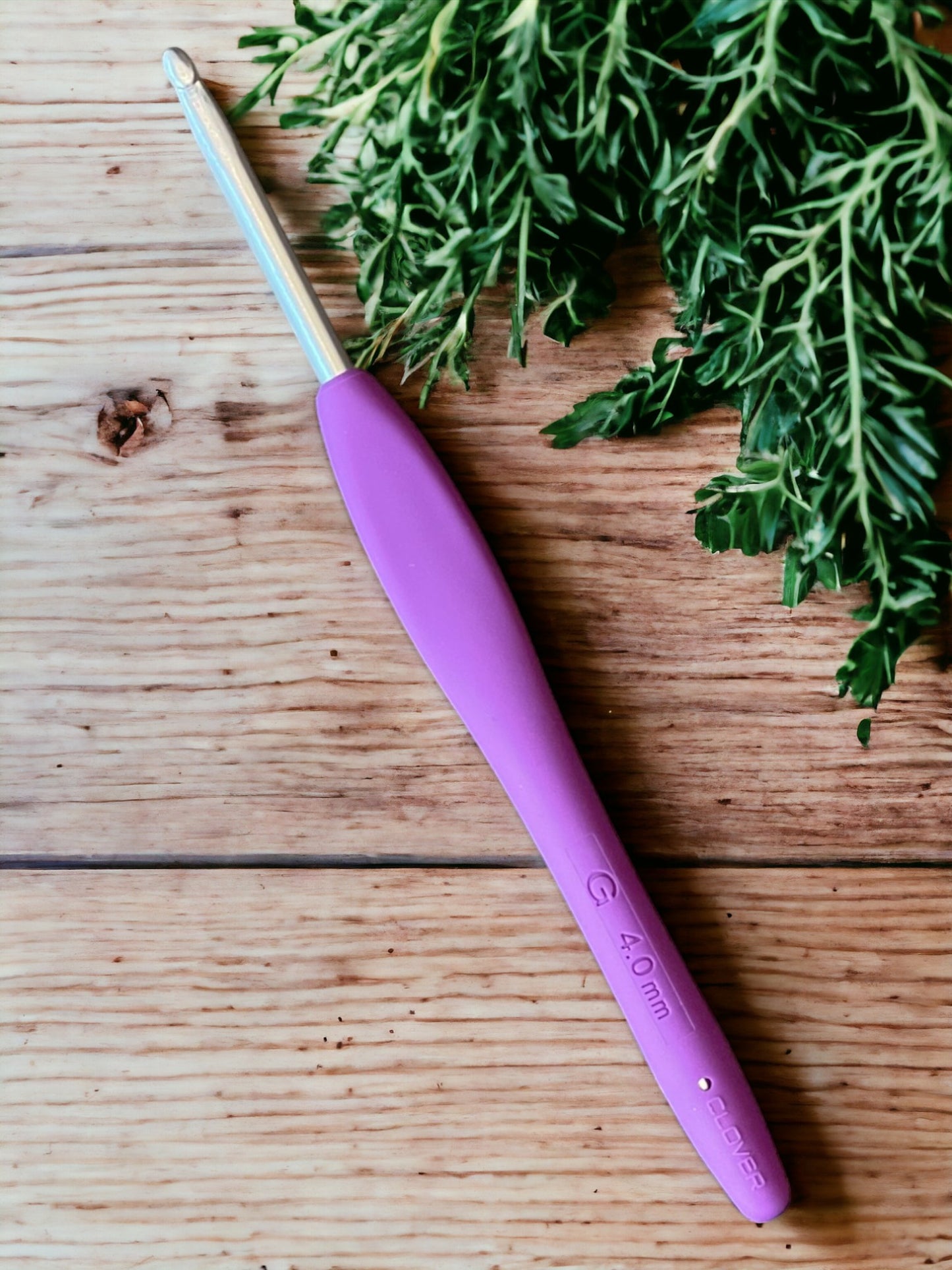 Clover Amour Individual Crochet Hook