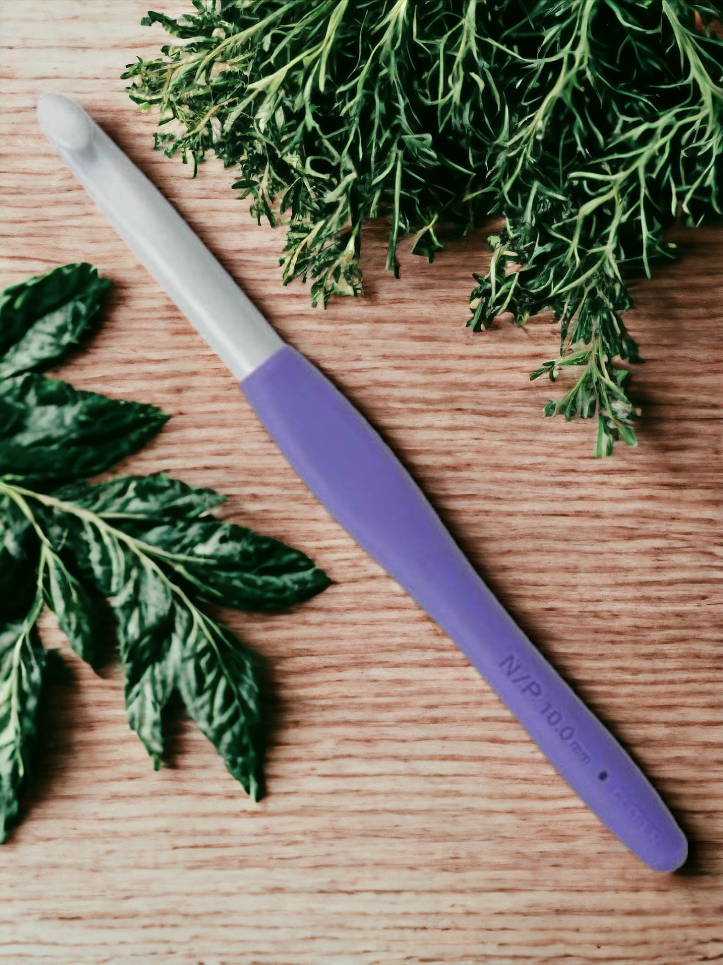 Clover Amour Individual Crochet Hook
