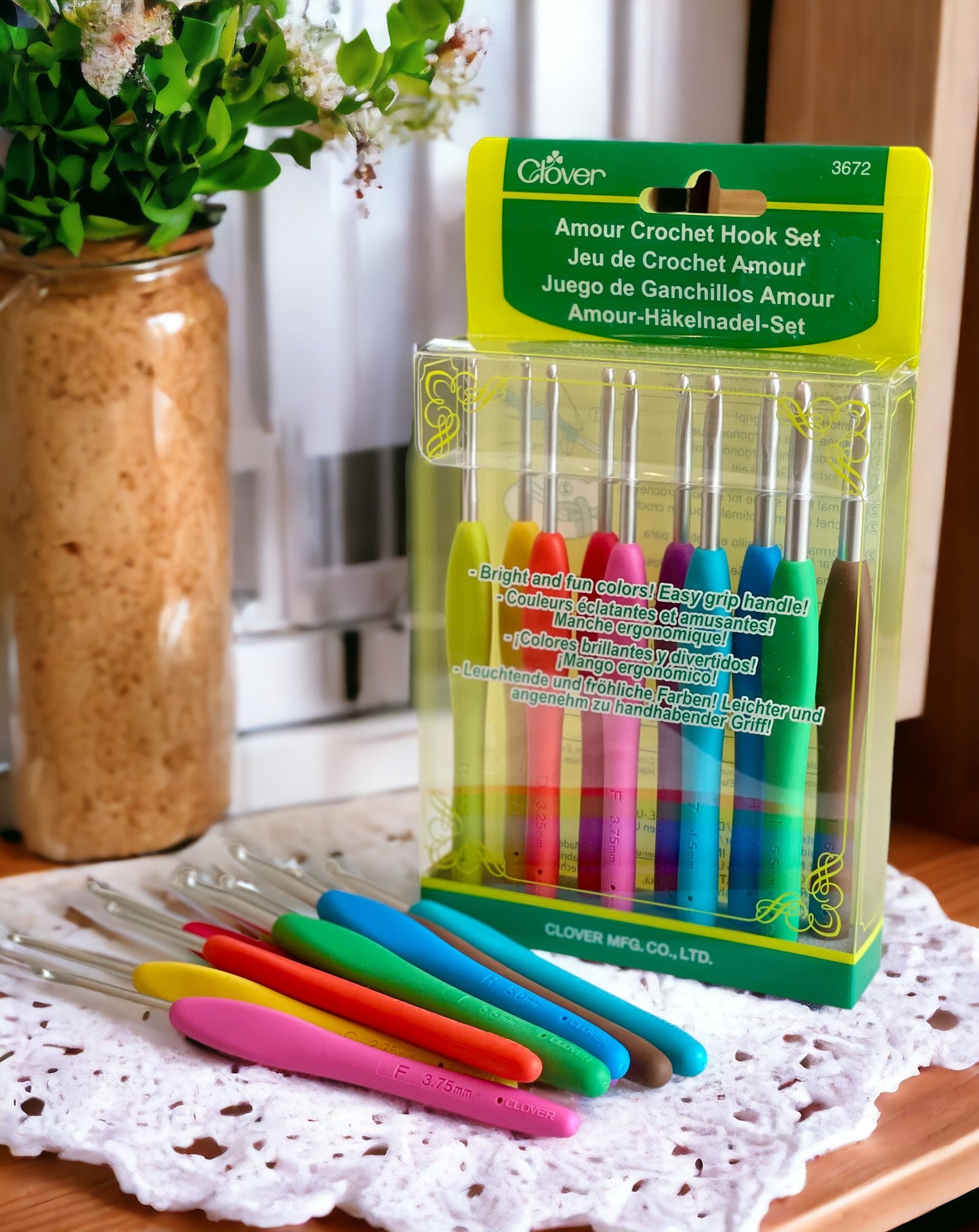 Clover Amour Crochet Hook Set
