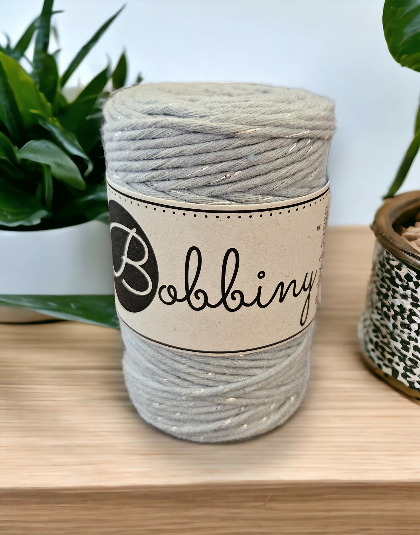 Silverly Mist Macrame